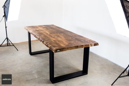 Tavolo legno massello ambrato Shou sugi ban