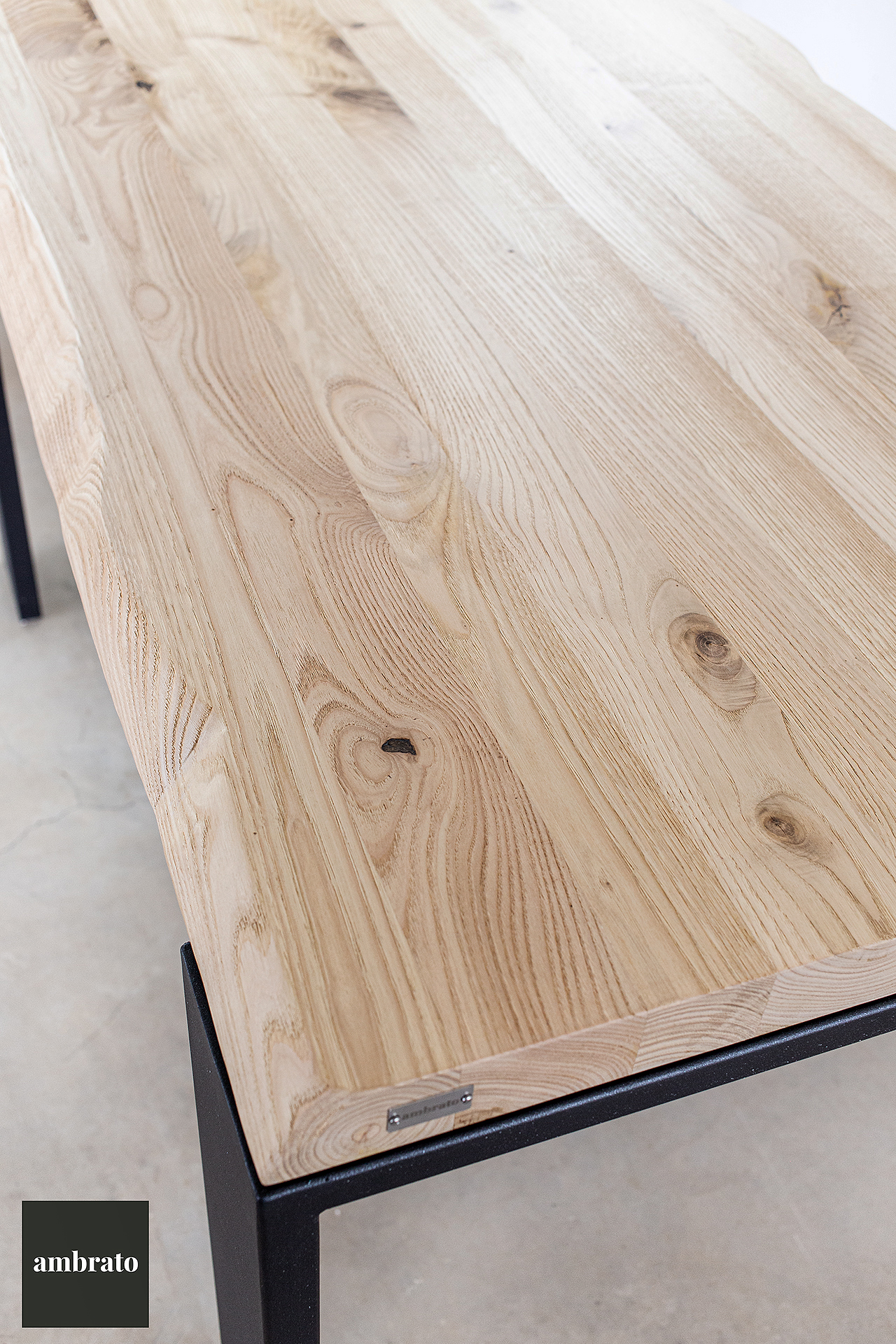Tavolo in legno massello di Abete 210x90 mod.B03-Q15 - ambrato